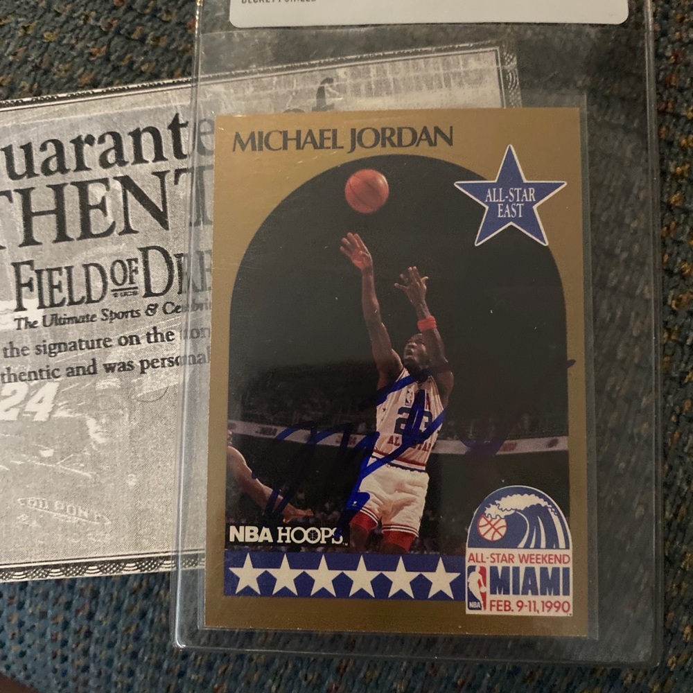 1991 Hoops Michael Jordan Autographed Card